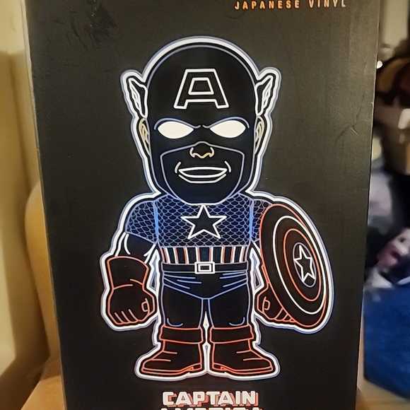 Action figure - Picture 4 of 11